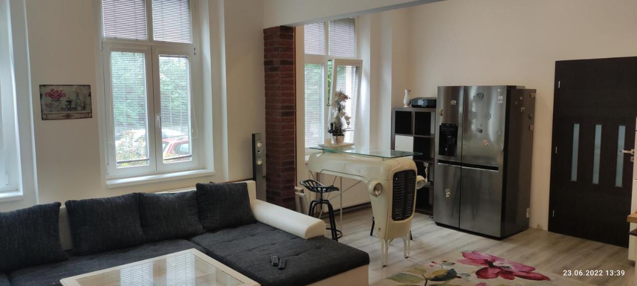 Apartman Karlovy Vary Appartement Buitenkant foto