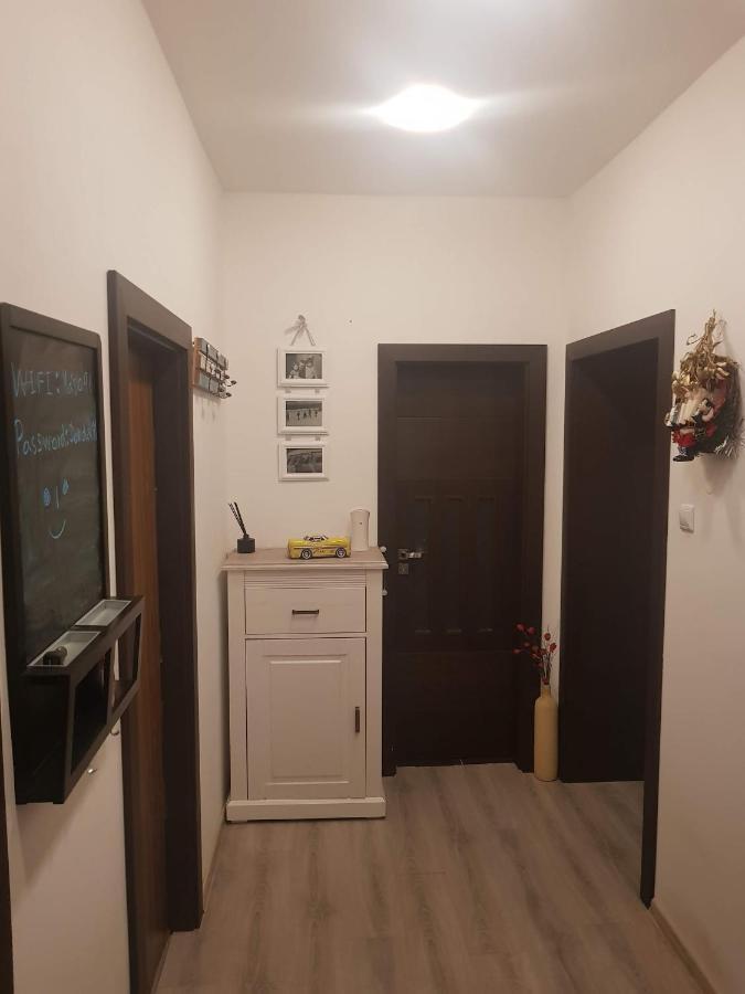 Apartman Karlovy Vary Appartement Buitenkant foto